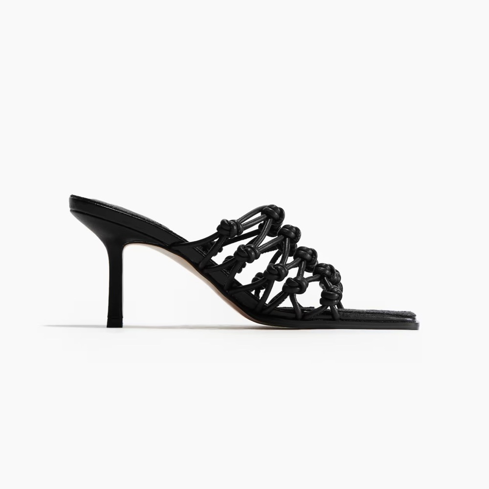 H&M KNOT-DETAIL HEELED SANDALS
